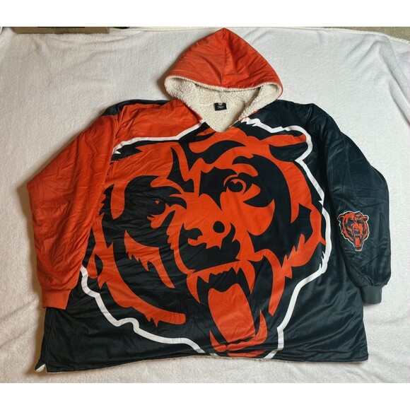NFL Other - Chicago Bears Hooded FOCO Sherpa Oversized NFL Reversible Hoodie Wearable Adult